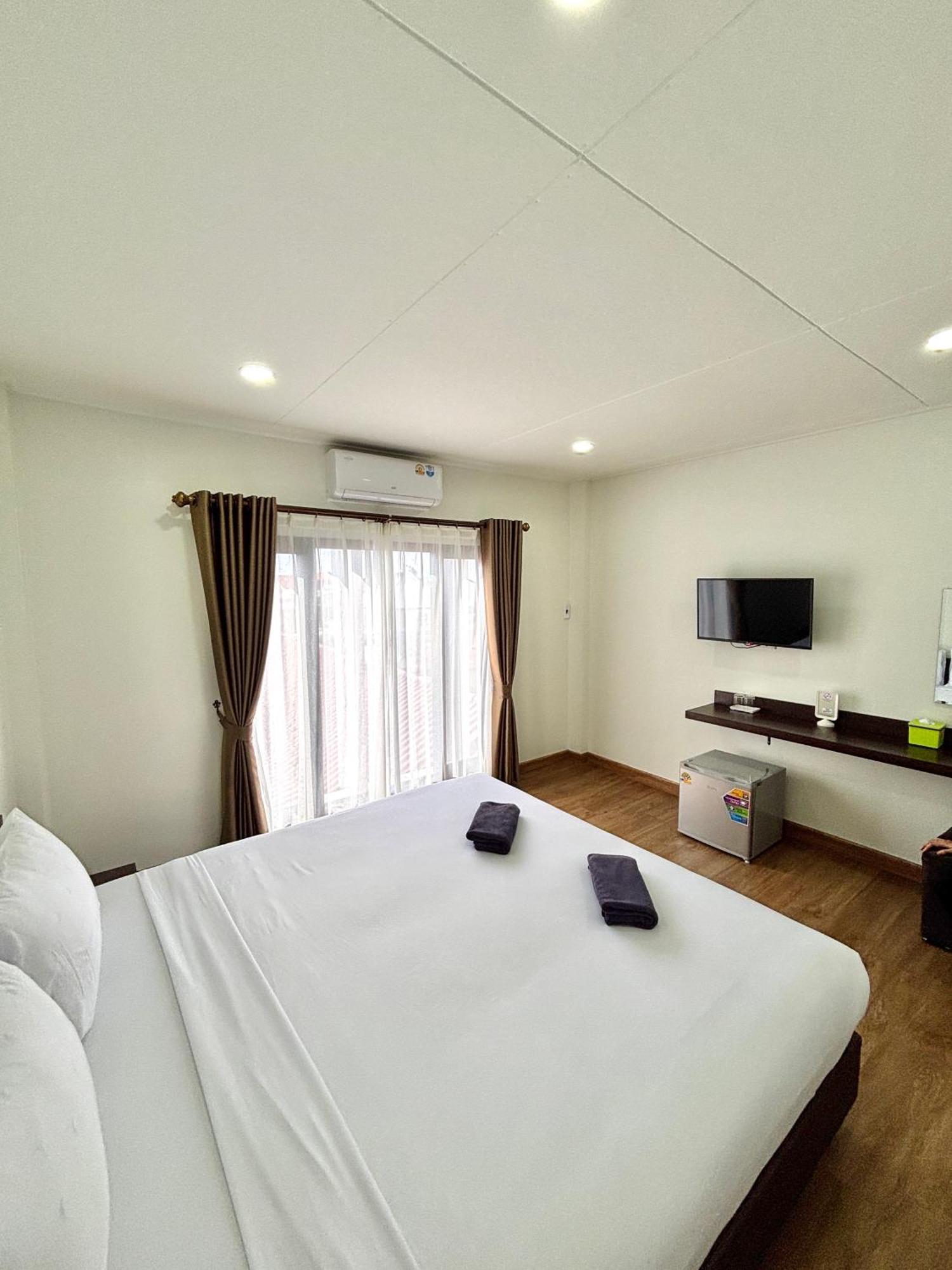 Bordin Hotel Ubon Ratchathani Eksteriør bilde