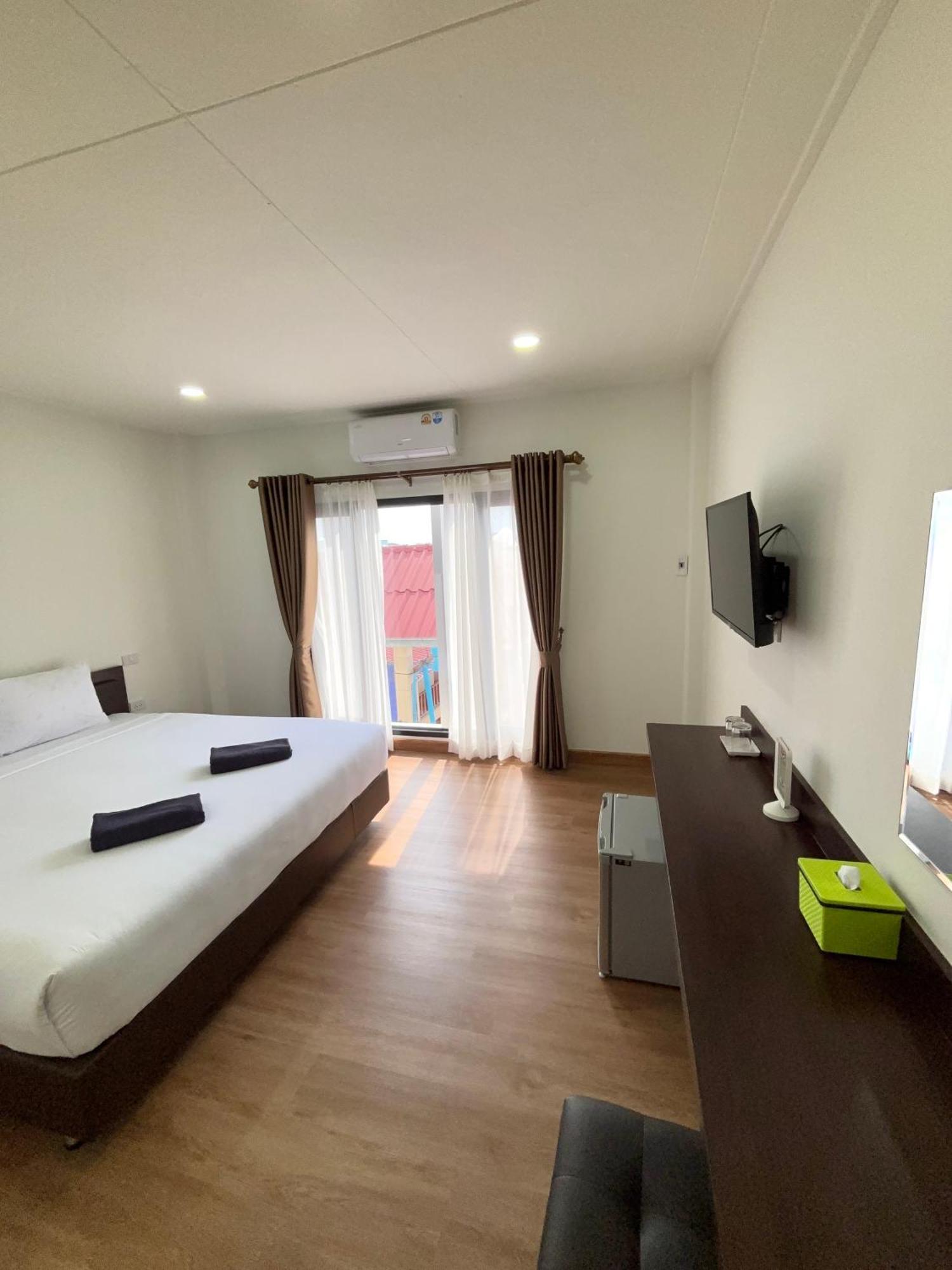 Bordin Hotel Ubon Ratchathani Eksteriør bilde